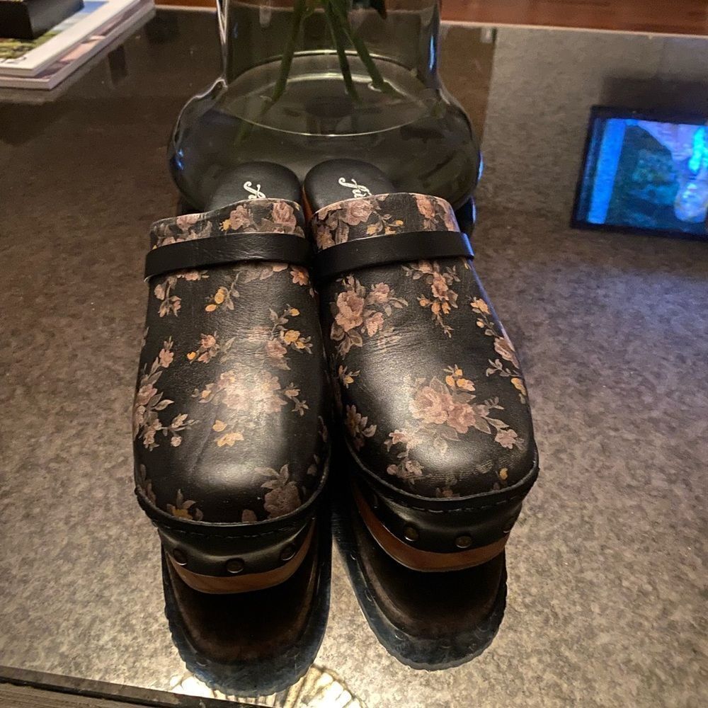 Free People Calabasas Clogs - Picture 8 of 10